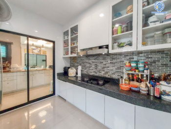 *****บ้านเดี่ยวมือสองย่านนนทบุรี ม.ลัดดาวิลล์4 บ้านกล้วย-ไทรน้อย บ้านสวยหลังใหญ่ เนื้อที่มากสุดถึง 53.4 ตร.ว. ฟังก์ชันครบ 4 ห้องนอน 3 ห้องน้ำ 2 ที่จอดรถ บนทำเลศักยภาพ ใกล้จุดขึ้นทางด่วน "กาญจนาภิเษก" เพียง 15 นาทีก็ถึงรถไฟฟ้าสายสีม่วง "สถานีคลองบางไผ่" ในราคาสุดคุ้ม!